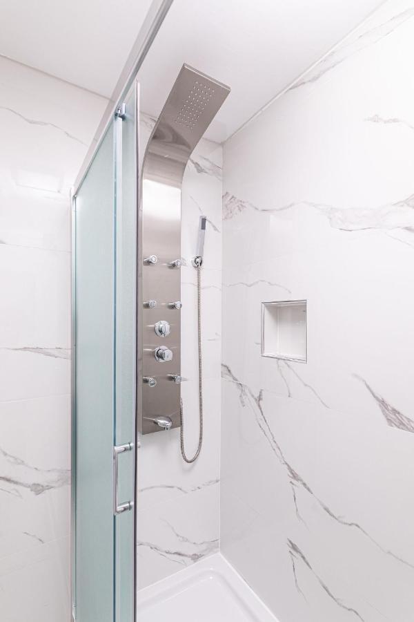 Apartments Vugrin Шіло Екстер'єр фото