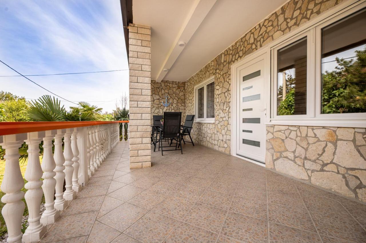 Apartments Vugrin Шіло Екстер'єр фото